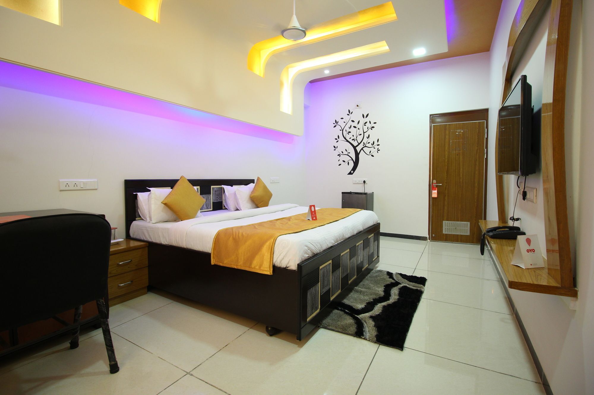 Palette- Siddharth Inn Gandhinagar Exteriör bild