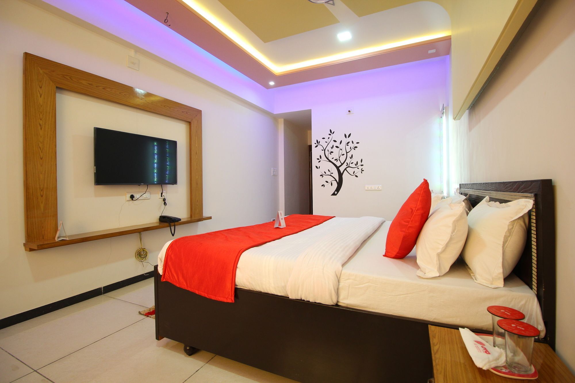 Palette- Siddharth Inn Gandhinagar Exteriör bild