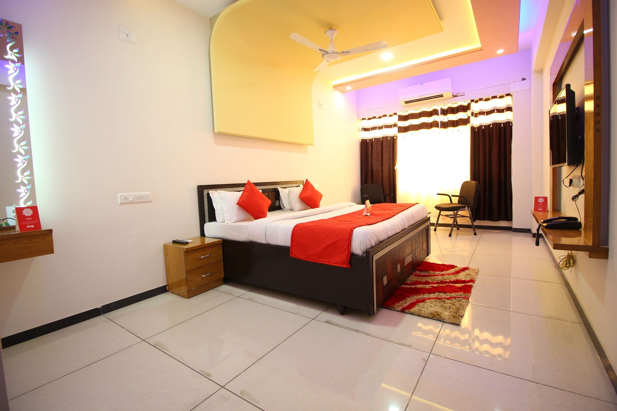 Palette- Siddharth Inn Gandhinagar Exteriör bild